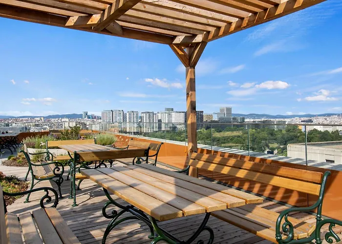 Апарт-готель Hans-y Inklusive Outdoorpool & Bar 4*